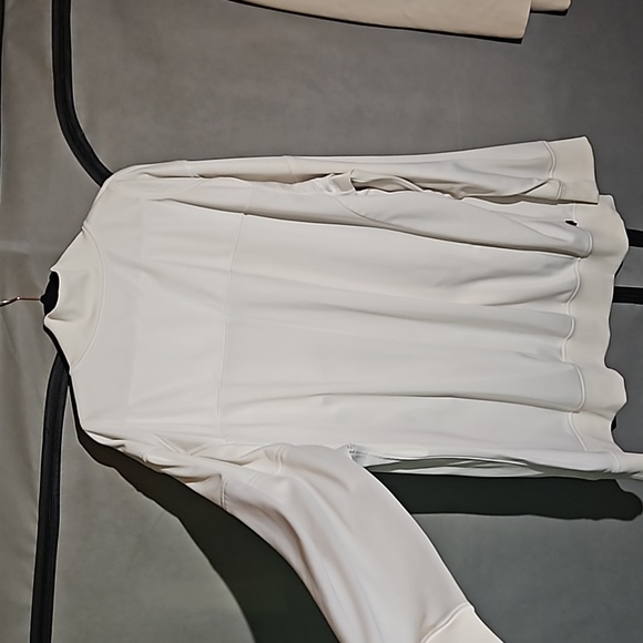 Track jacket by Cavi - Picture 3 of 3